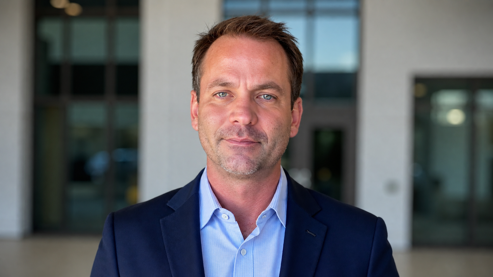 Landscape headshot of David Sapper, Las Vegas business consultant